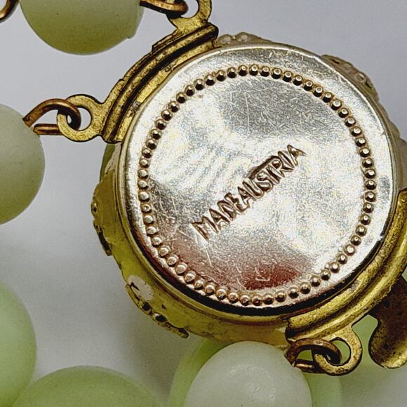 Vintage Austrian Green Lucite Two Strand Beaded Necklace 19” Signed - Picture 9 of 9